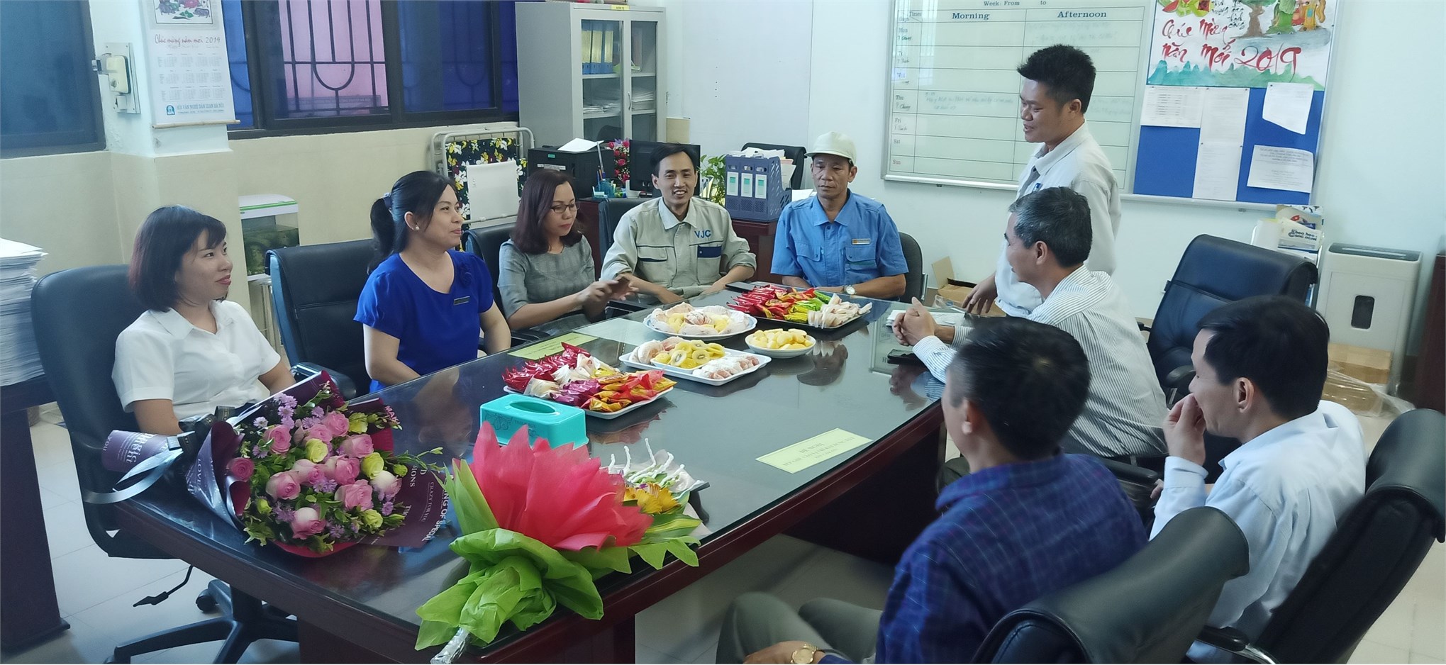Công đoàn Trung tâm Việt Nhật tôn vinh phái đẹp nhân ngày Phụ nữ Việt Nam
