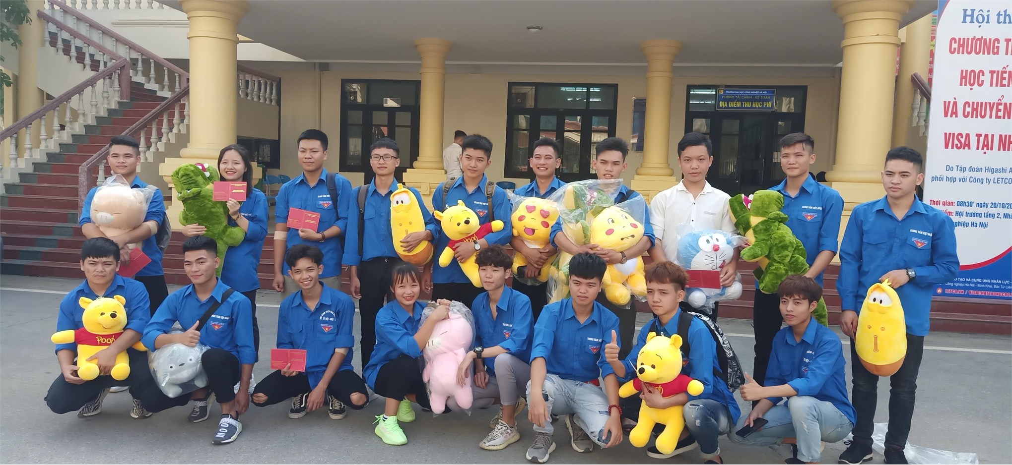 Sinh viên Trung tâm Việt Nhật hào hứng tham gia Ngày hội hiến máu nhân đạo năm 2019