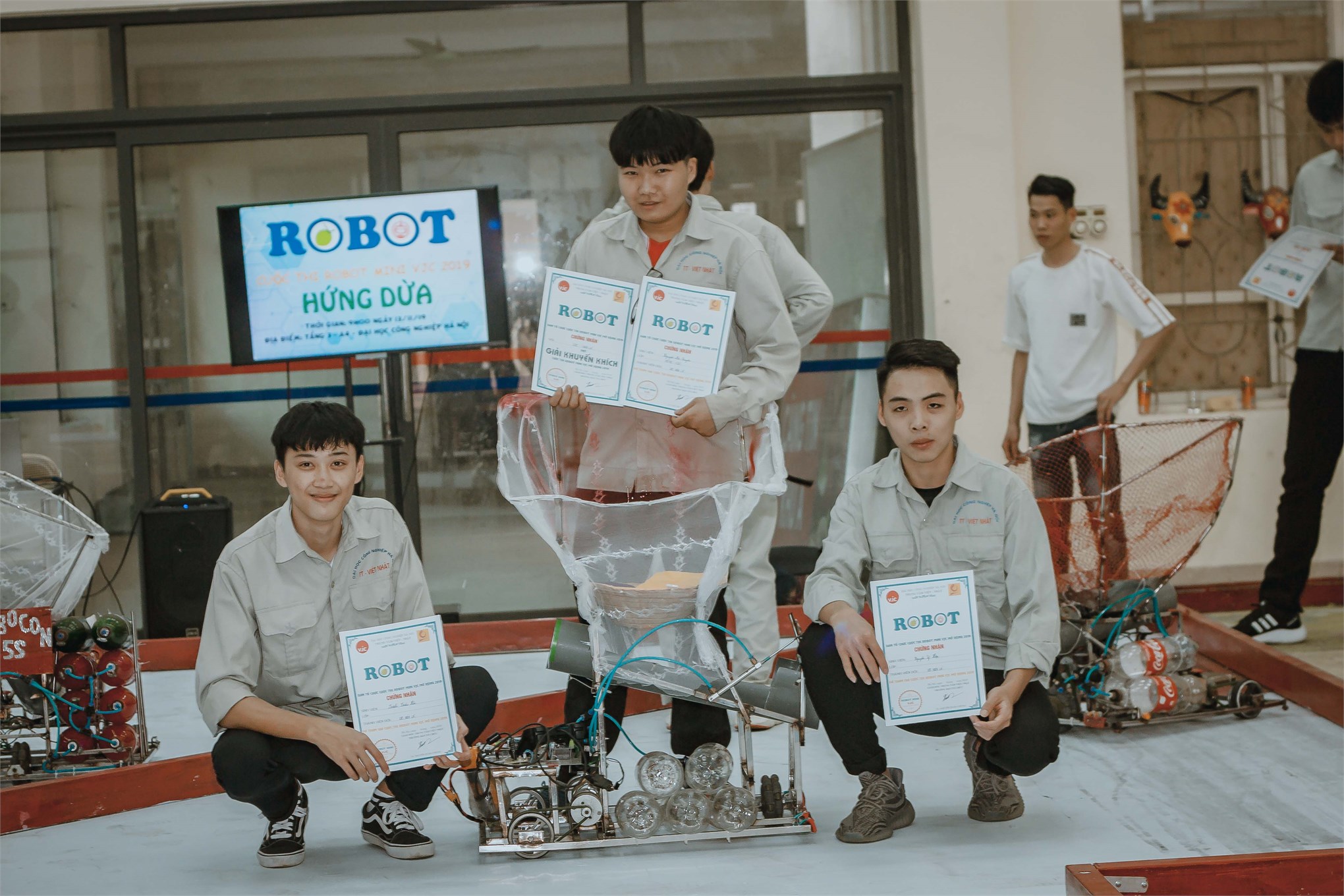 Liên chi đoàn Trung tâm Việt Nhật khởi động mùa robocon với cuộc thi “Robot mini VJC 2019”
