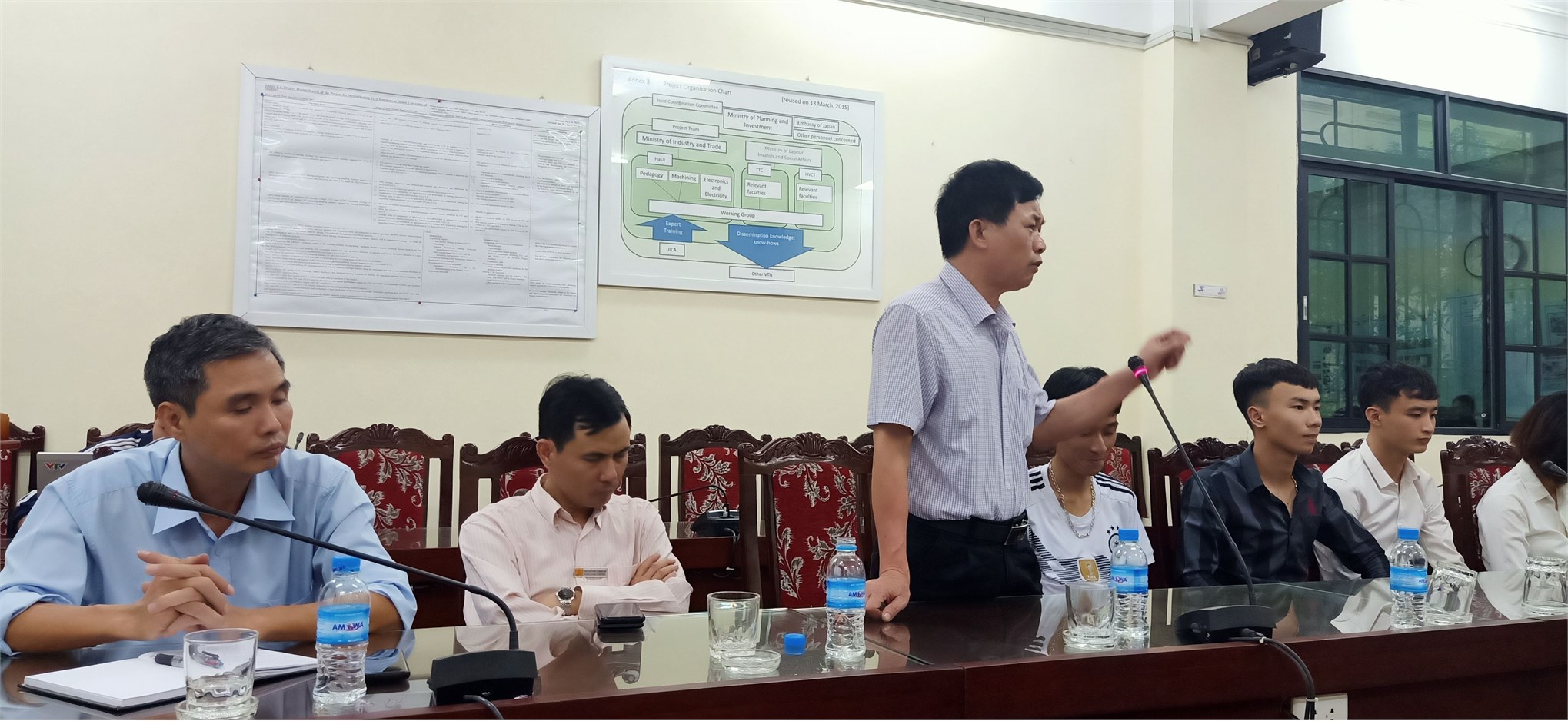 Trung tâm Việt Nhật tổ chức hội nghị Lớp trưởng – Bí thư chi đoàn năm học 2019 – 2020