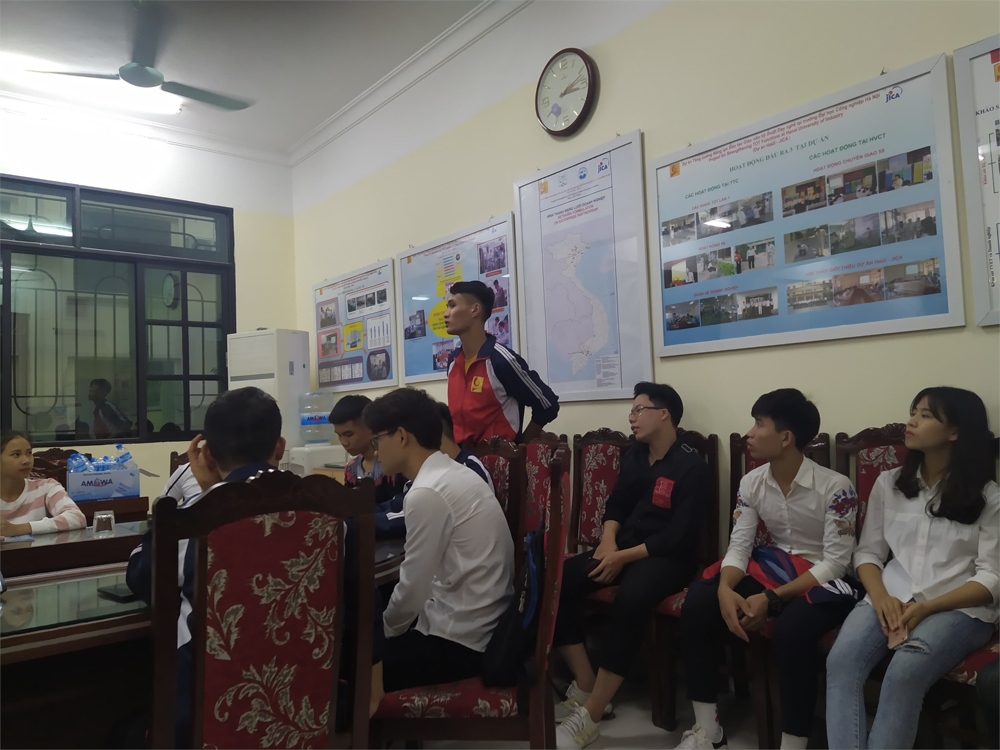 Trung tâm Việt Nhật tổ chức hội nghị Lớp trưởng – Bí thư chi đoàn năm học 2019 – 2020