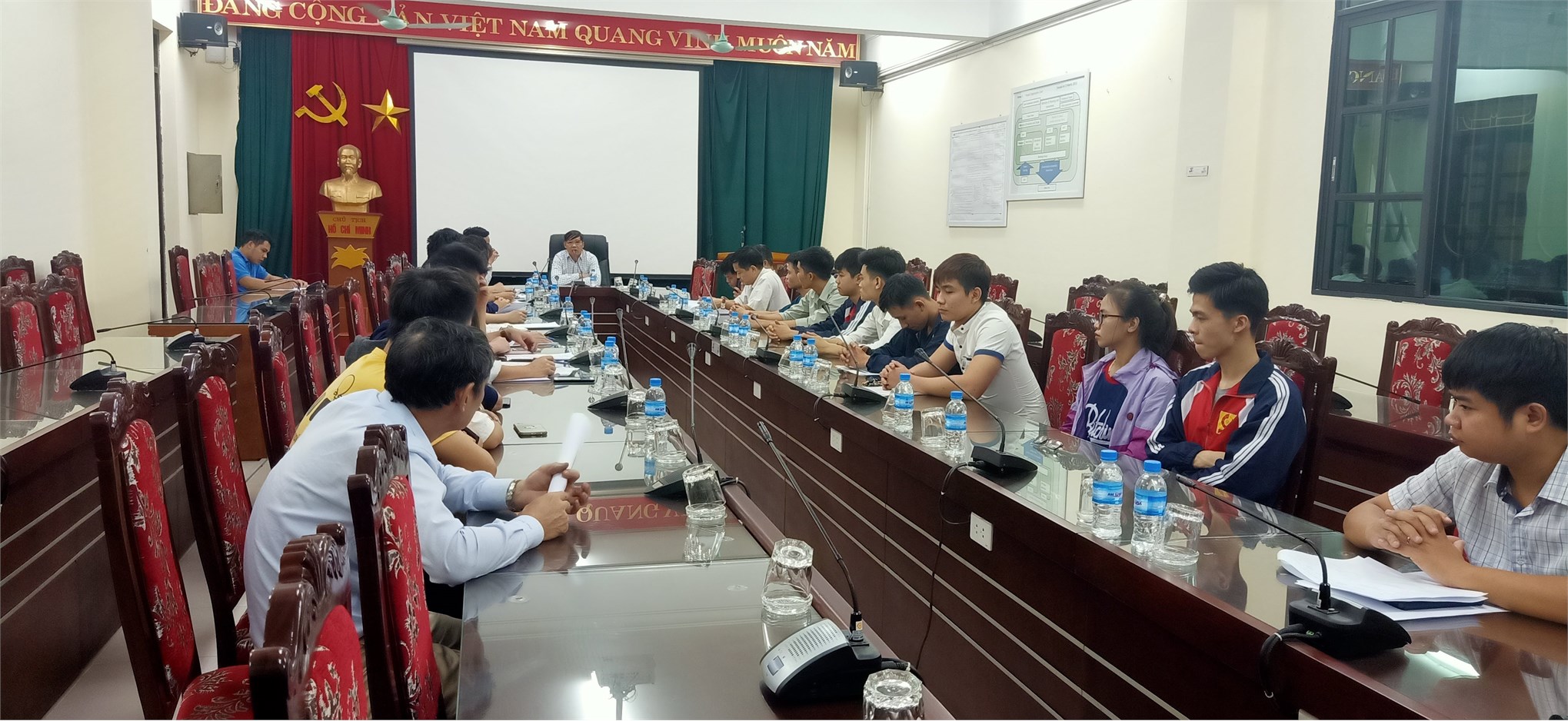 04 sinh viên Trung tâm Việt Nhật sẵn sàng cho kỳ thi tay nghề thành phố Hà Nội năm 2019