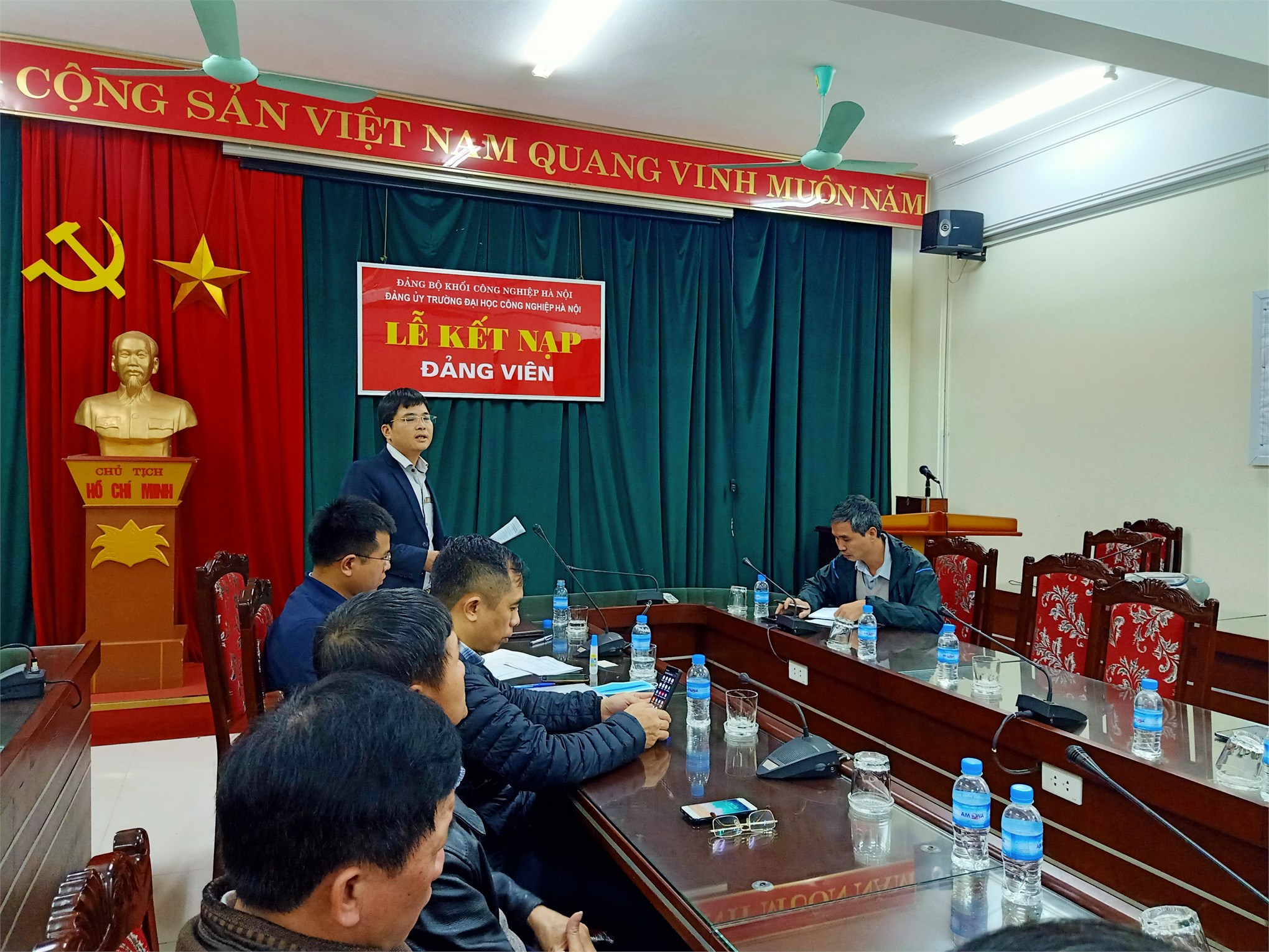 Trung tâm Việt Nhật tổ chức họp lấy phiếu tín nhiệm đối với cá nhân đề nghị xét tặng danh hiệu NGUT năm 2020