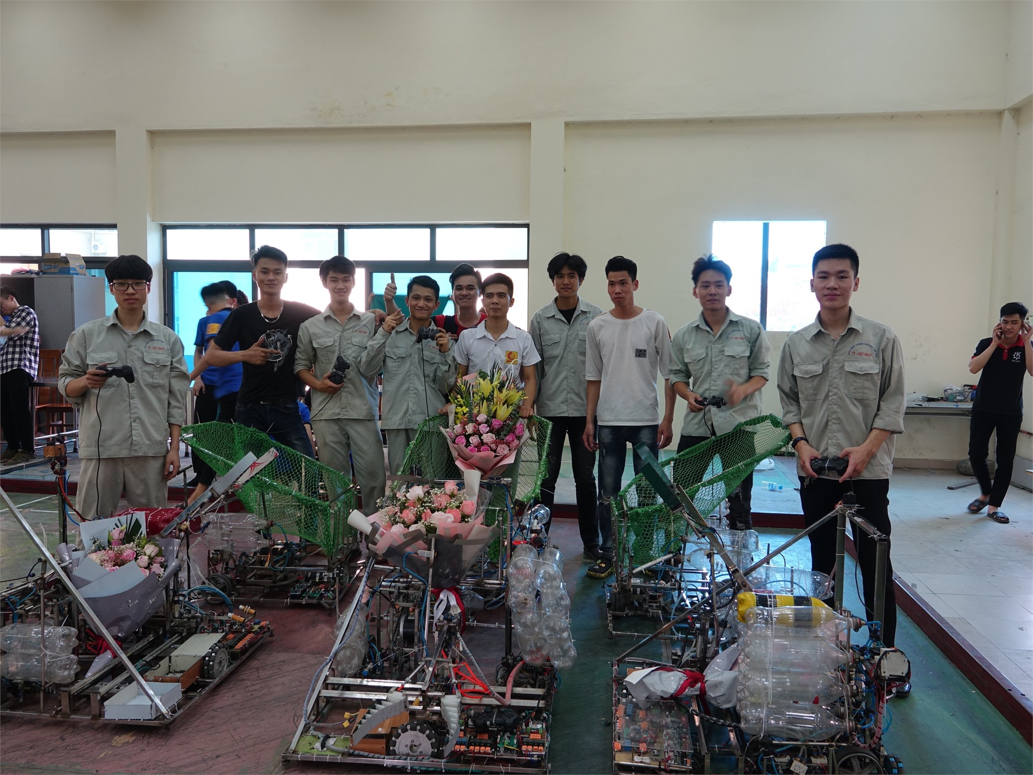 Đội robot của Trung tâm Việt – Nhật giành giải Ba tại cuộc thi “Sáng tạo robot Việt Nam 2020” cấp trường