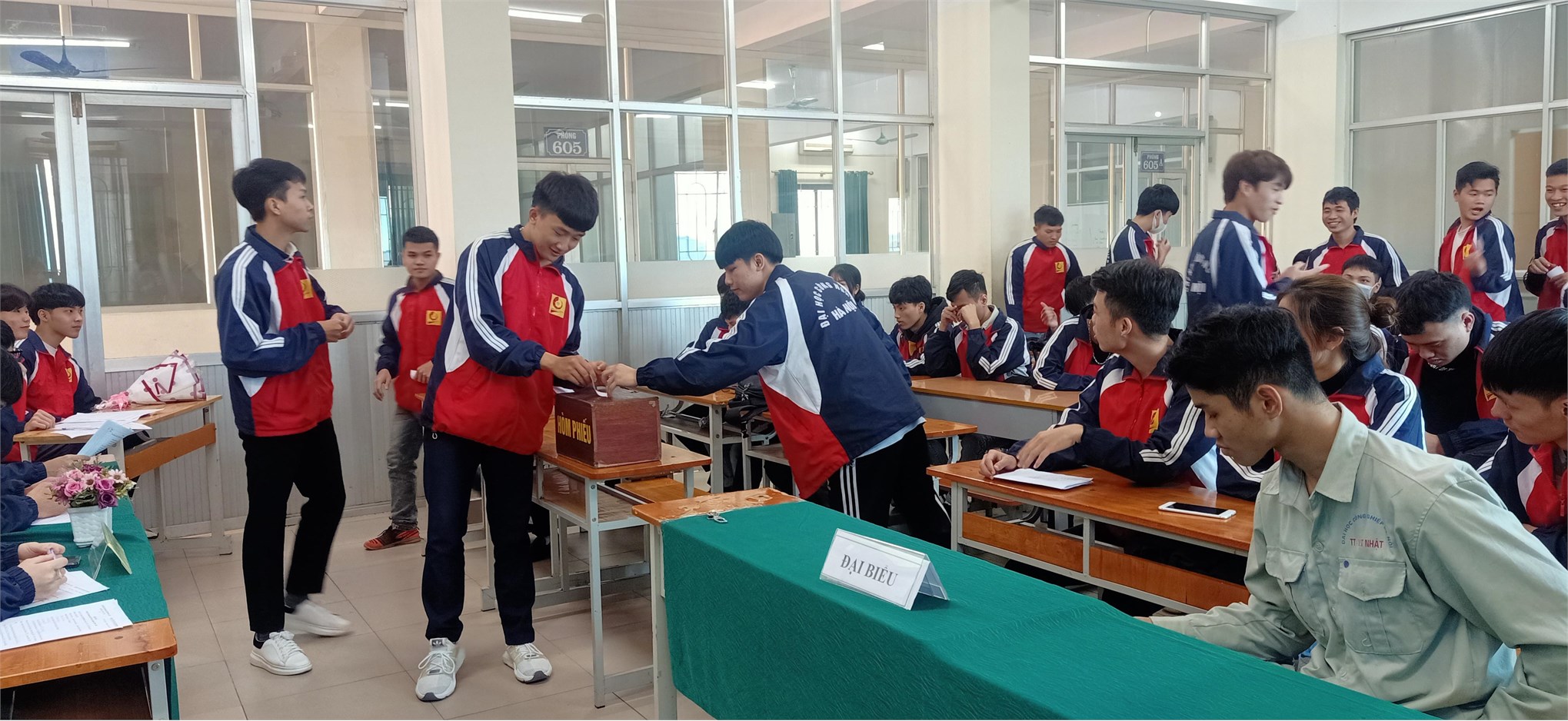Đại hội chi đoàn Cao đẳng K21 – Trung tâm Việt Nhật
