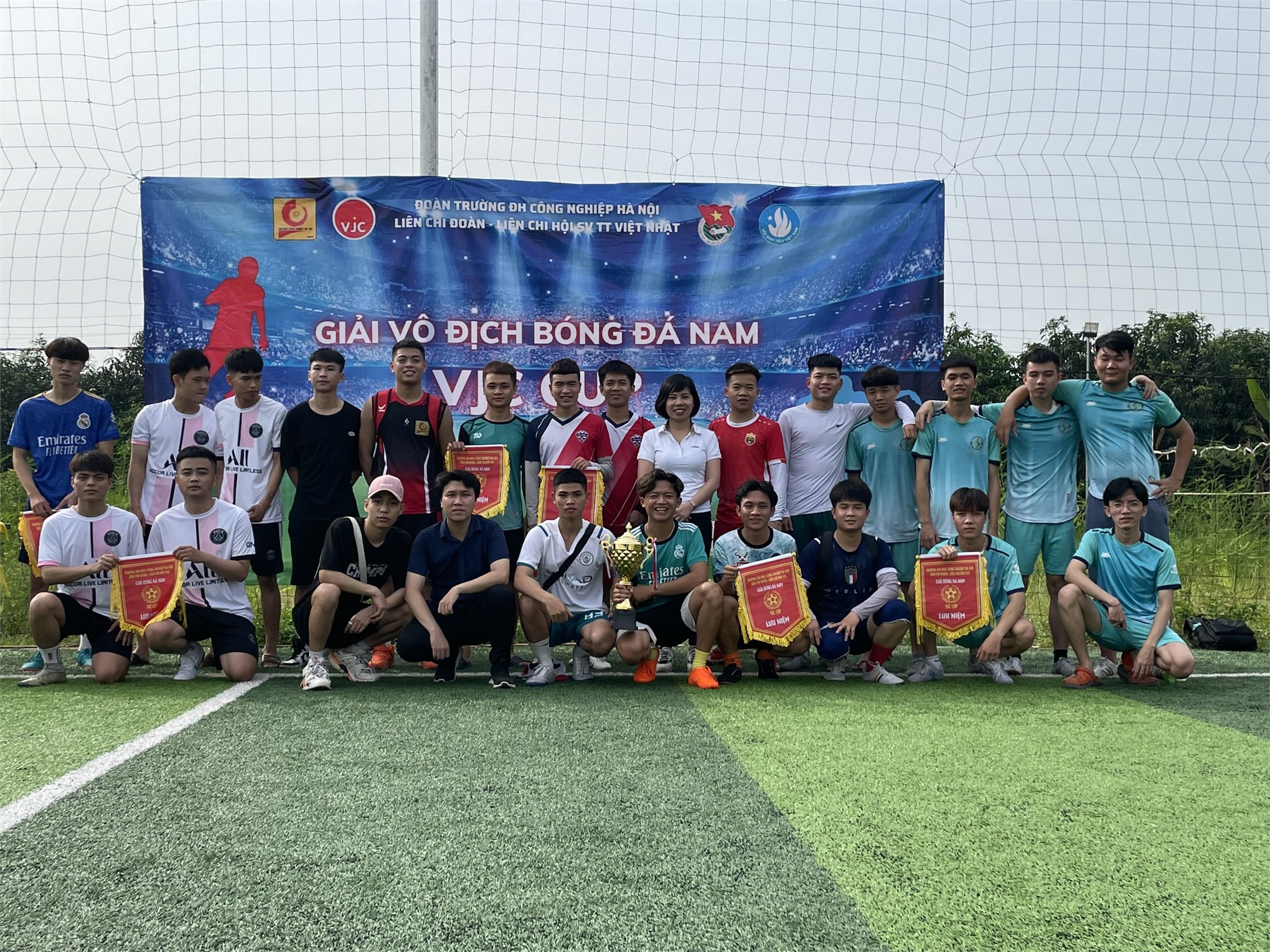 Khai mạc giải bóng đá nam VJC CUP 2022