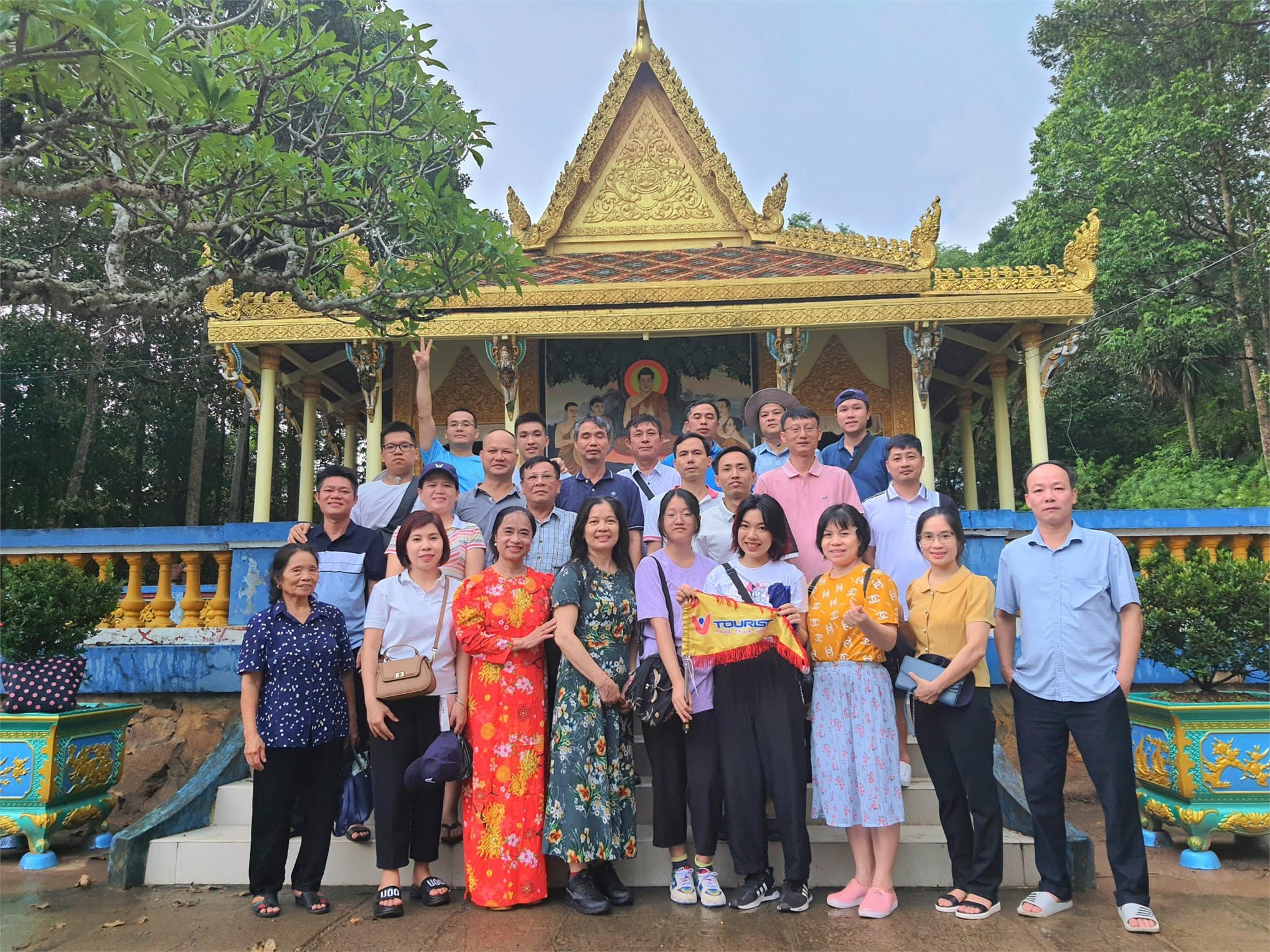 Công đoàn Trung tâm Việt – Nhật tổ chức tham quan học tập hè 2023