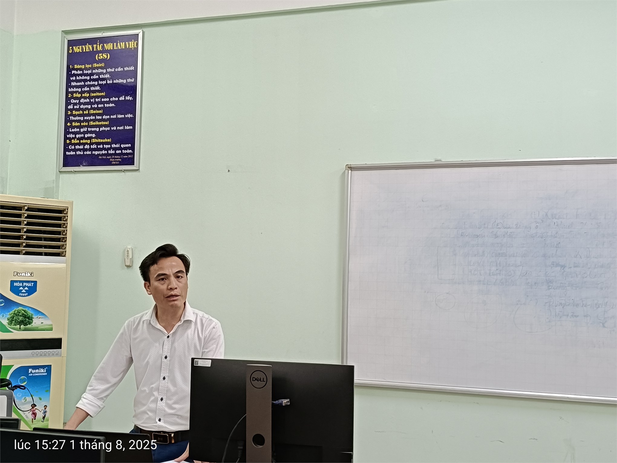 Nghiệm thu đề tài nghiên cứu khoa học cấp đơn vị: `Nghiên cứu chế tạo lớp phủ WC – NI trên nền gang bằng công nghệ phun Plasma để nâng cao độ cứng và khả năng chịu mài mòn, ứng dụng phục hồi mặt trượt của bàn dao máy tiện bị mòn`