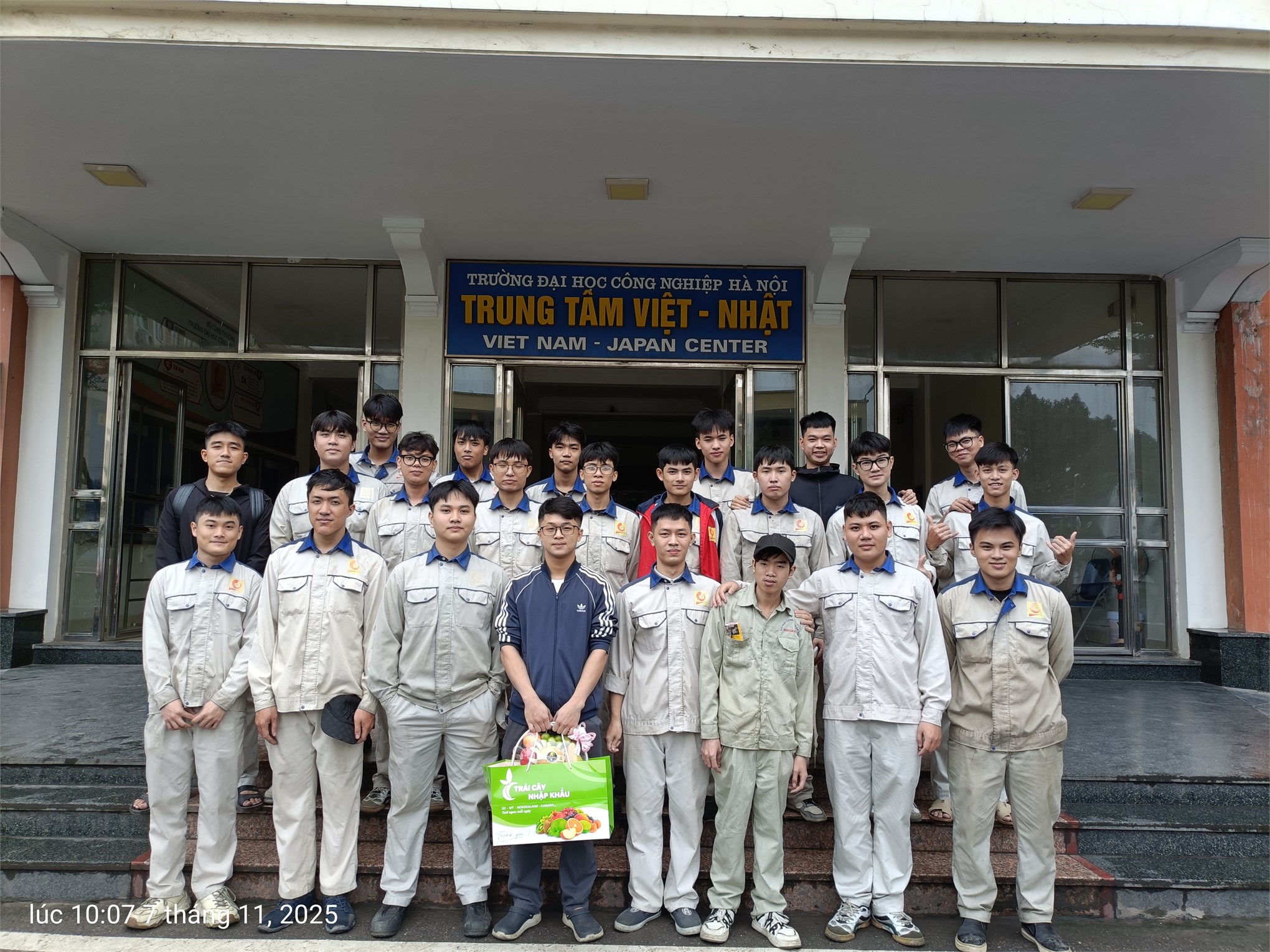 Sinh viên khóa 25 Trung tâm Việt – Nhật tự tin bước vào kỳ thi tốt nghiệp năm 2025