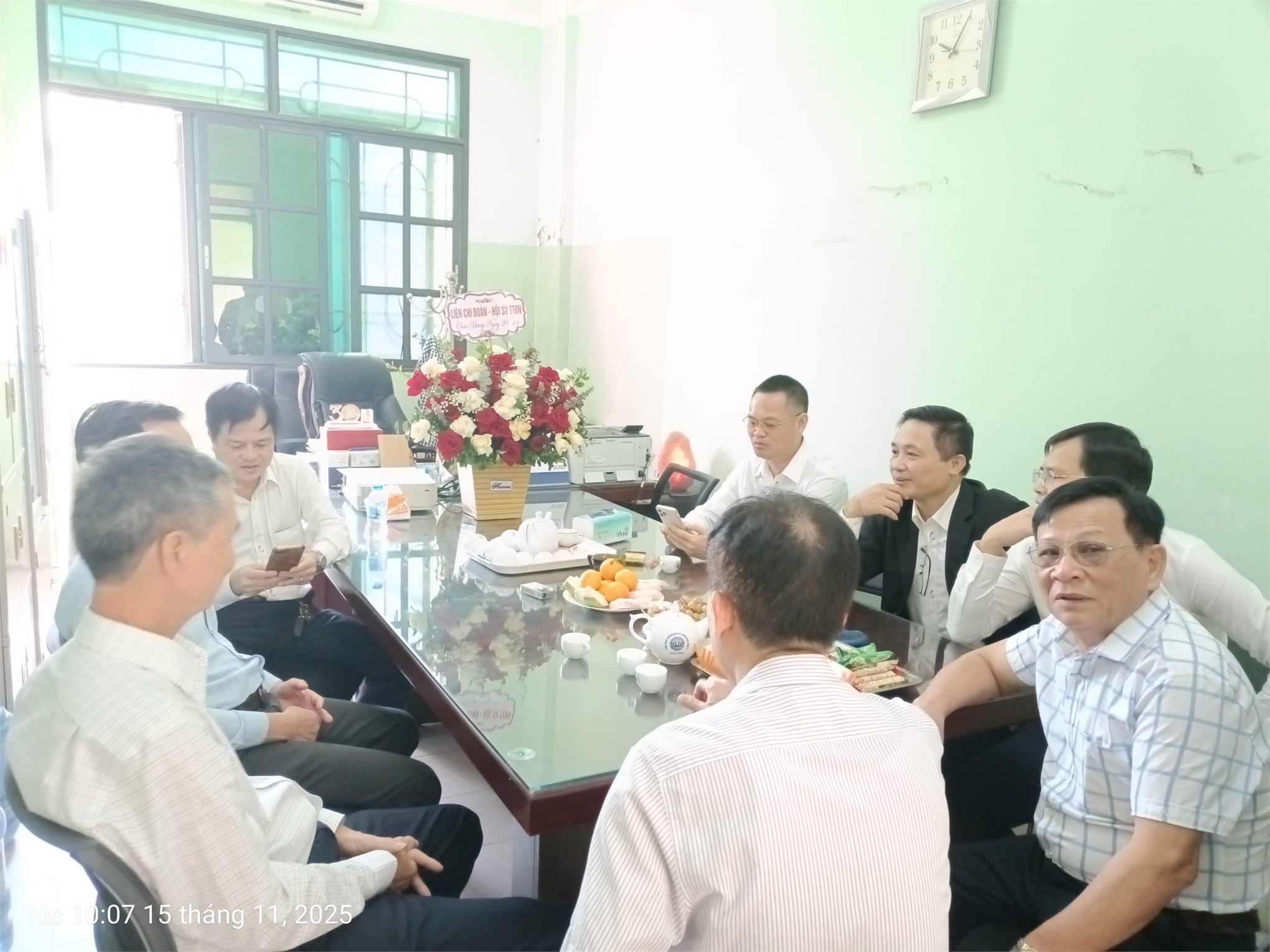 Trung tâm Việt Nhật tổ chức chào mừng 43 năm ngày nhà giáo Việt Nam 20/11/1982 – 20/11/2025