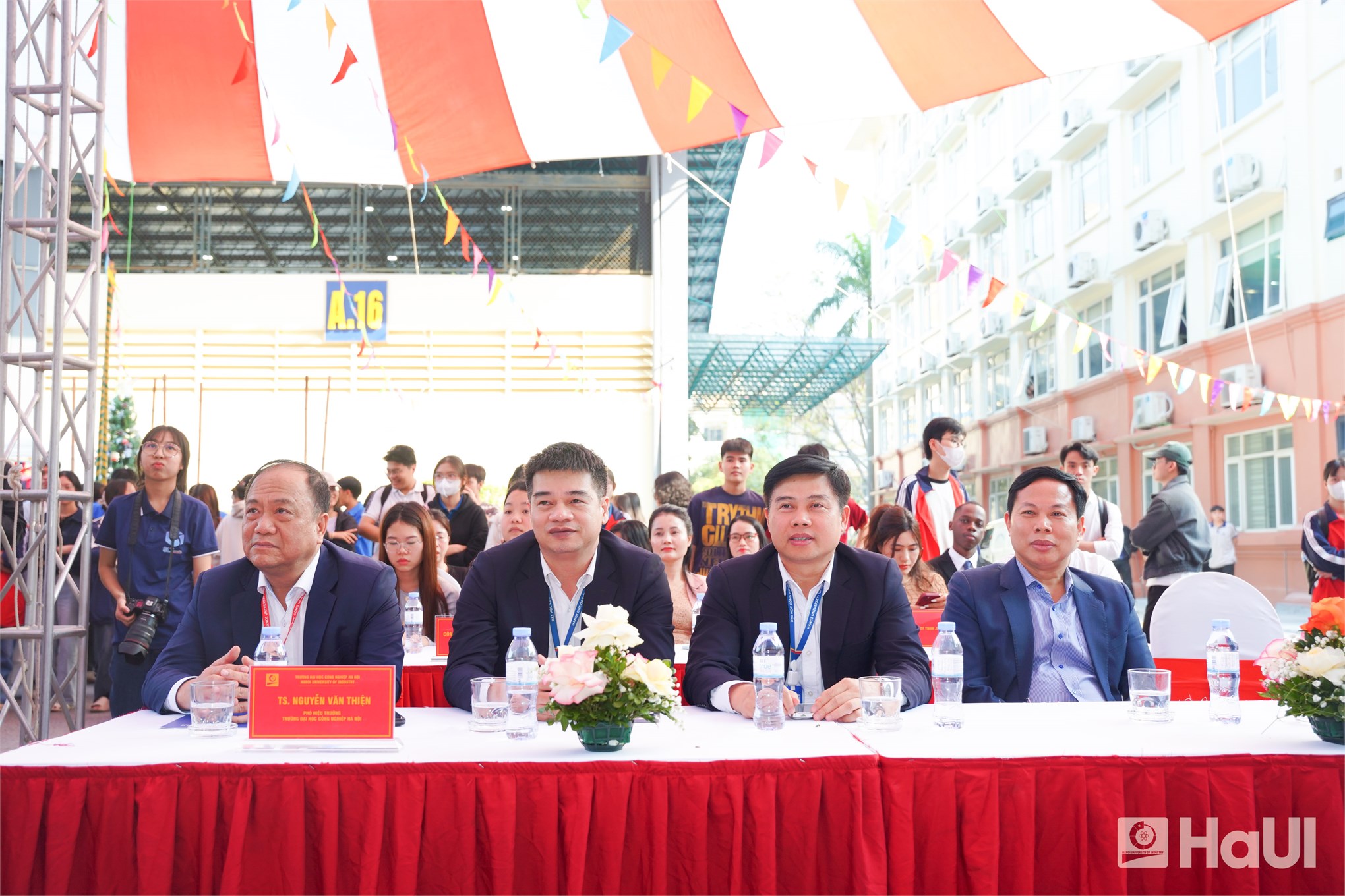 Ngày hội giao lưu văn hóa sinh viên quốc tế 2025: Lan tỏa tinh thần hội nhập tại Đại học Công nghiệp Hà Nội