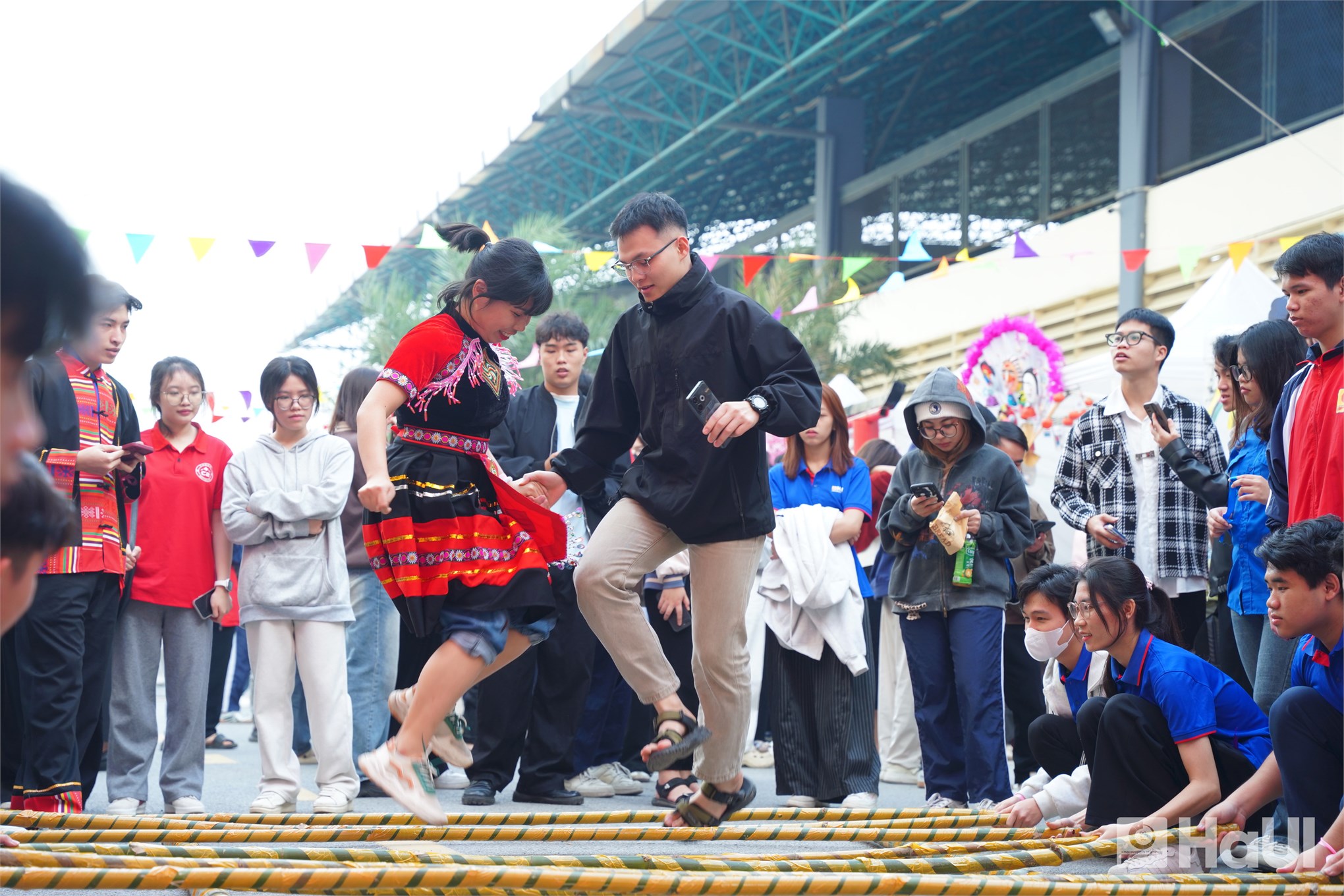 Ngày hội giao lưu văn hóa sinh viên quốc tế 2025: Lan tỏa tinh thần hội nhập tại Đại học Công nghiệp Hà Nội