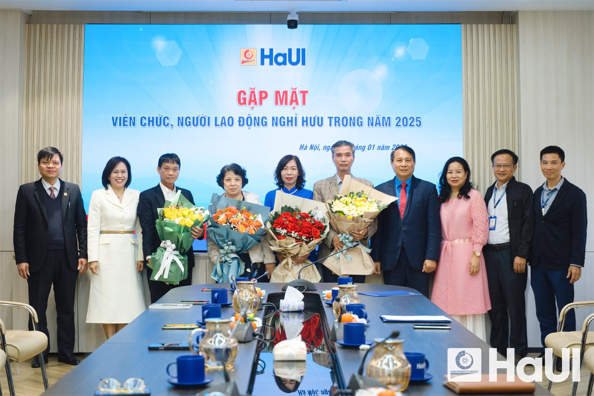 Tri ân thầy Nguyễn Xuân Chung – Người thầy của sự tận tâm và cống hiến