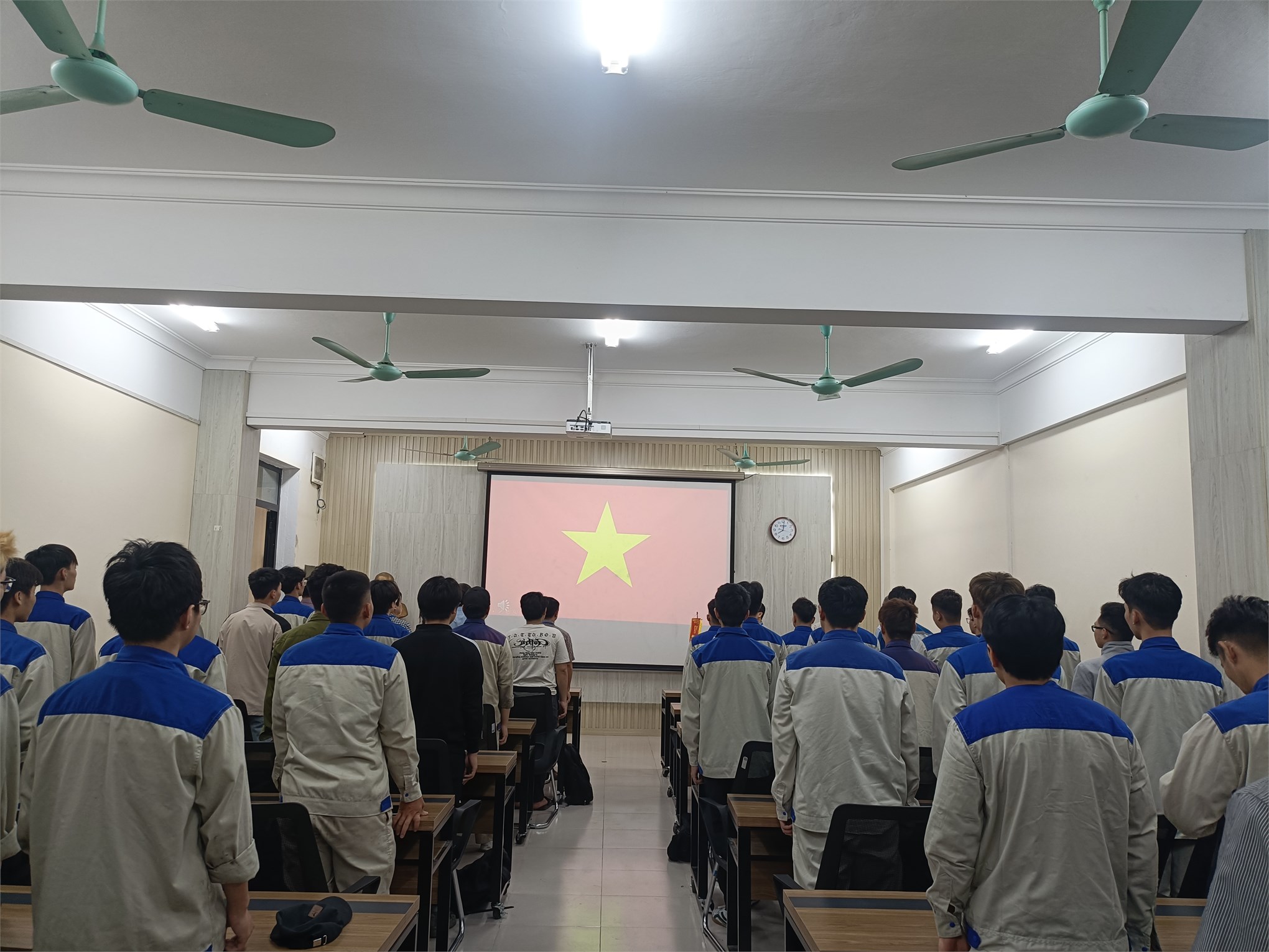 Khai mạc Hội thi “Sinh viên giỏi kỹ năng nghề 2026” tại Trung tâm Việt – Nhật