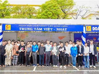 Trung tâm Việt - Nhật chào đón gần 650 tân sinh viên hệ cao đẳng khóa 26 nhập học