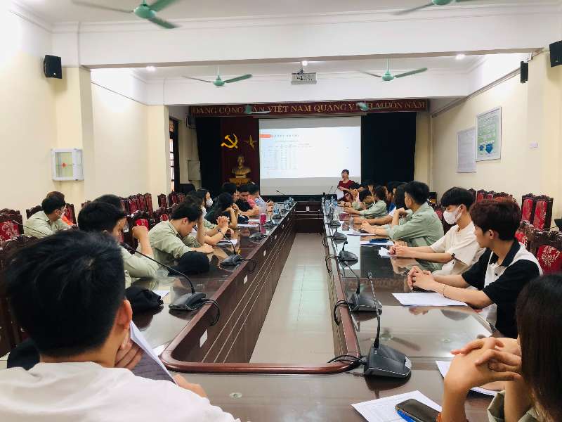 Hội nghị lớp trưởng, bí thư chi đoàn trung tâm Việt Nhật năm học 2022-2023