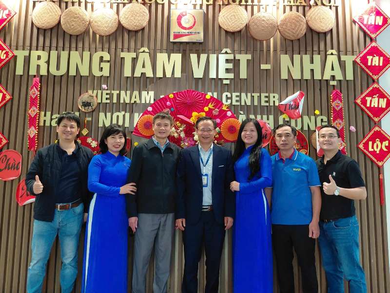 Trung tâm Việt Nhật tổ chức chương trình chào mừng Ngày Quốc tế Phụ nữ 8/3